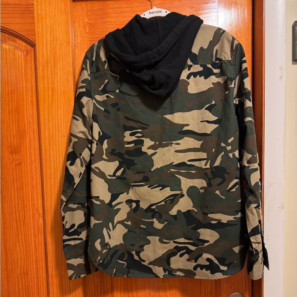 Forever 21 Men Camo Button Up Jacket Size Large - Picture 3 of 5